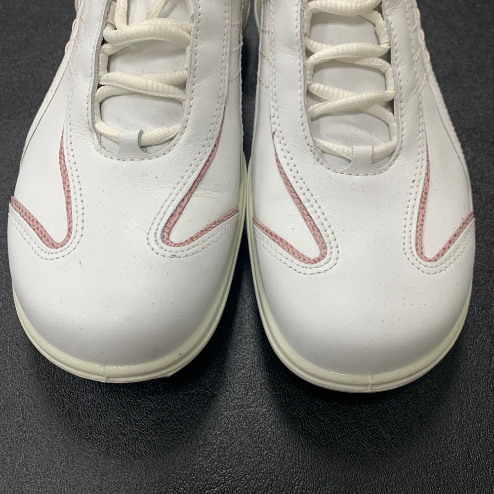 Ecco White And Pink Sneaker Size 38 - Picture 4 of 8